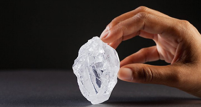 Il secondo diamante più grande mai scoperto è stato venduto per 53 milioni di dollari. Eppure, il prezzo è inferiore alle attese e non segna un record. 