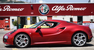 Alfa Romeo 4C Quadrifoglio