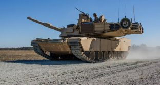 Supercarri Tank Abrams in Ucraina, gli USA li inviano per contrastare la Russia