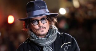 Johnny Depp da record, il nuovo contratto con Dior è senza precedenti