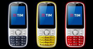 Tim Easy 4G, arriva il telefonino vintage che scatta foto e ha WhatsApp – Scheda tecnica e prezzo