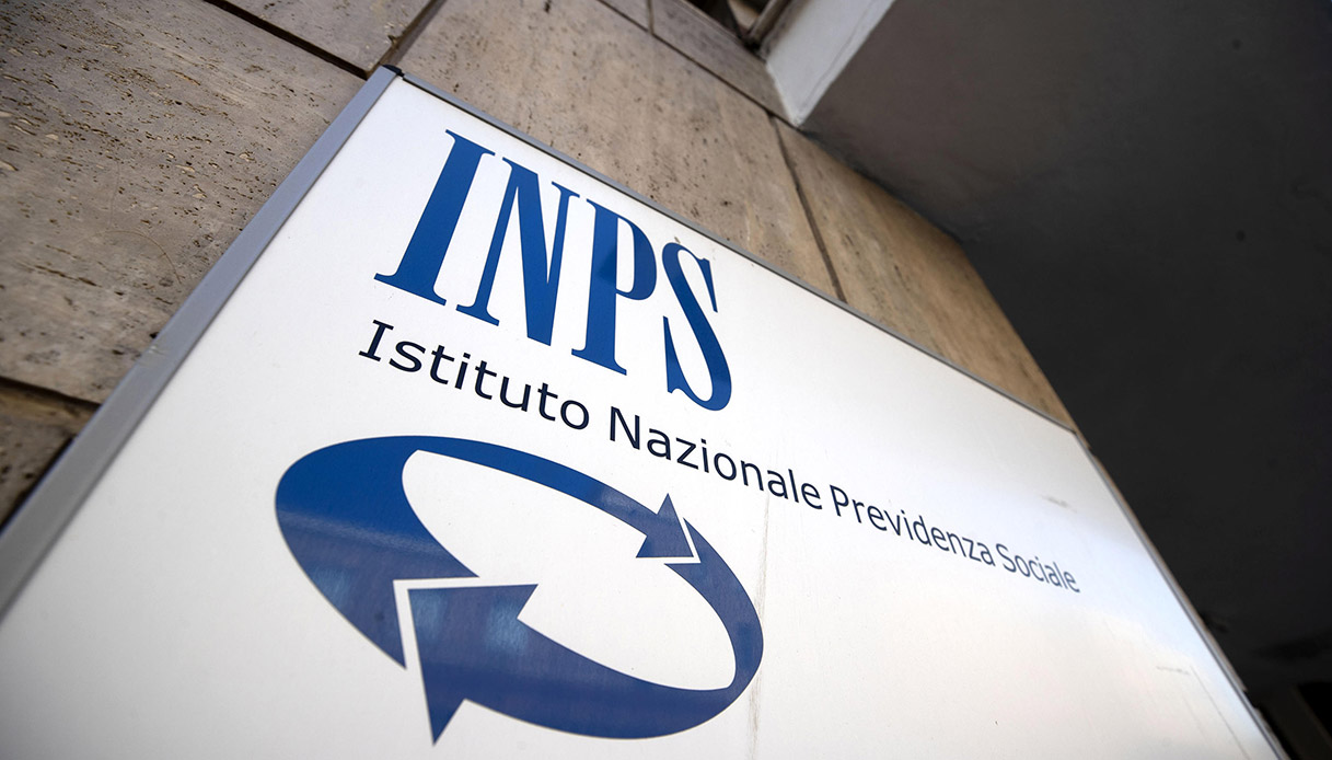 Che pensioni prendo se ho versato pochi contributi? L’INPS aumenta l’assegno sociale