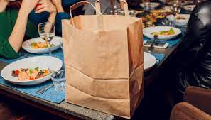 Doggy bag contro gli sprechi alimentari