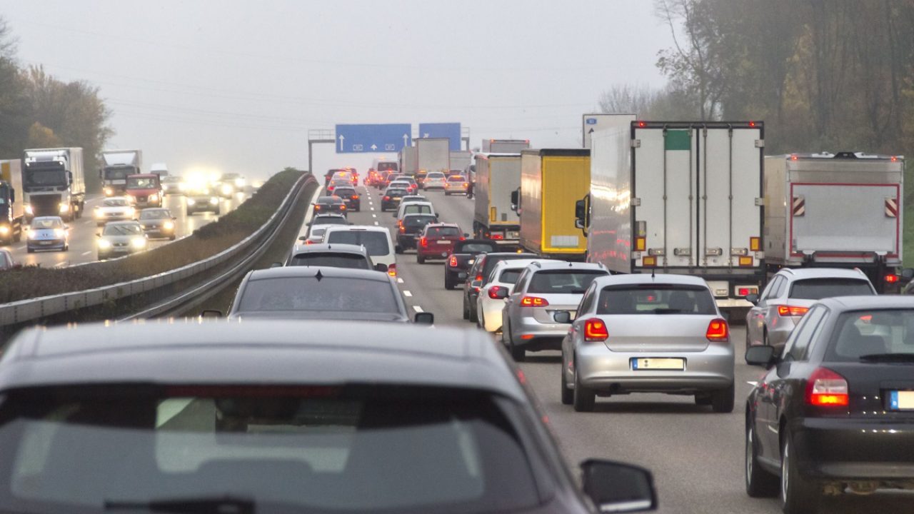 Incentivi auto elettriche in formato maxi