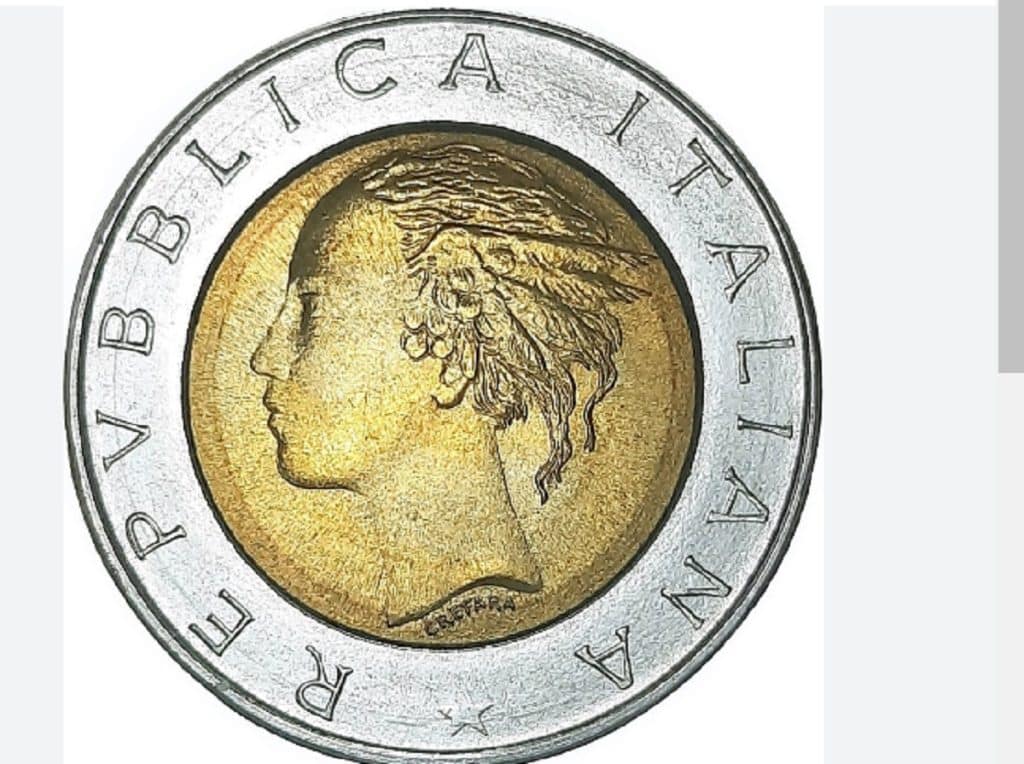 Tra le monete rare c'è la 500 lire.