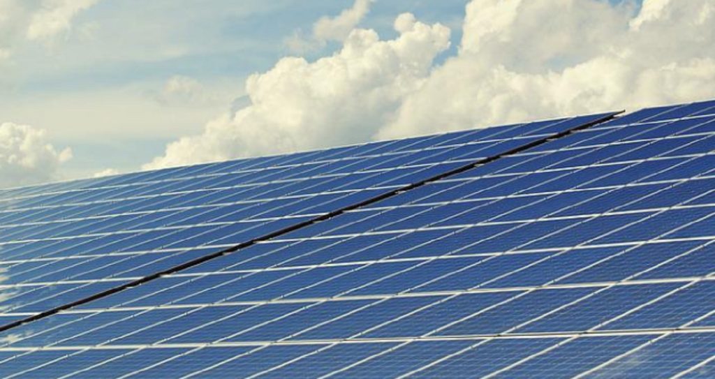 Come risparmiare con il fotovoltaico? La tabella del ritiro delicato