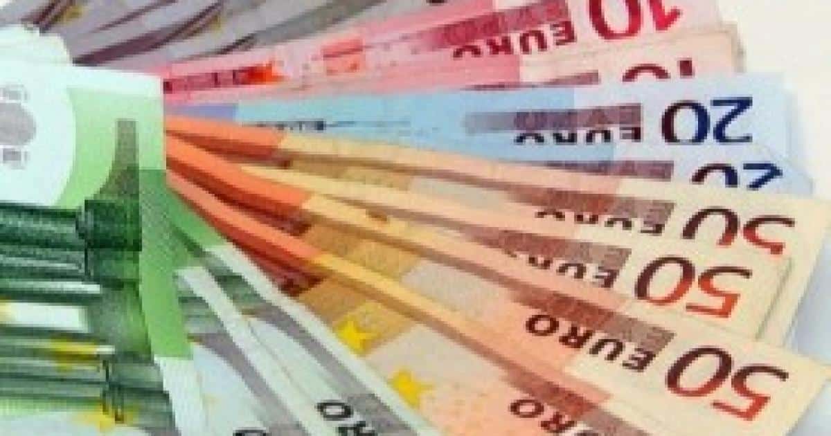 Pensione di reversibilità, ecco l'assegno di vedovanza 2025 e come chiedere 52,91 euro al mese in più e più di 3.000 euro di arretrati.