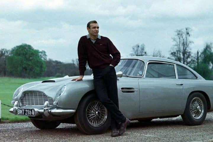 Bond salatissimo per Aston Martin