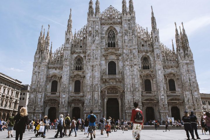 Lombardia e Piemonte verso la zona gialla: cosa si potrà fare