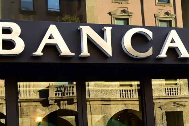 Banche italiane tagliano tassi sui conti dei clienti