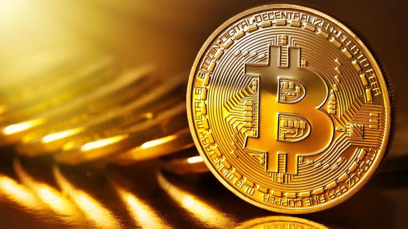 Bitcoin, corsa sfrenata e rendimenti alle stelle