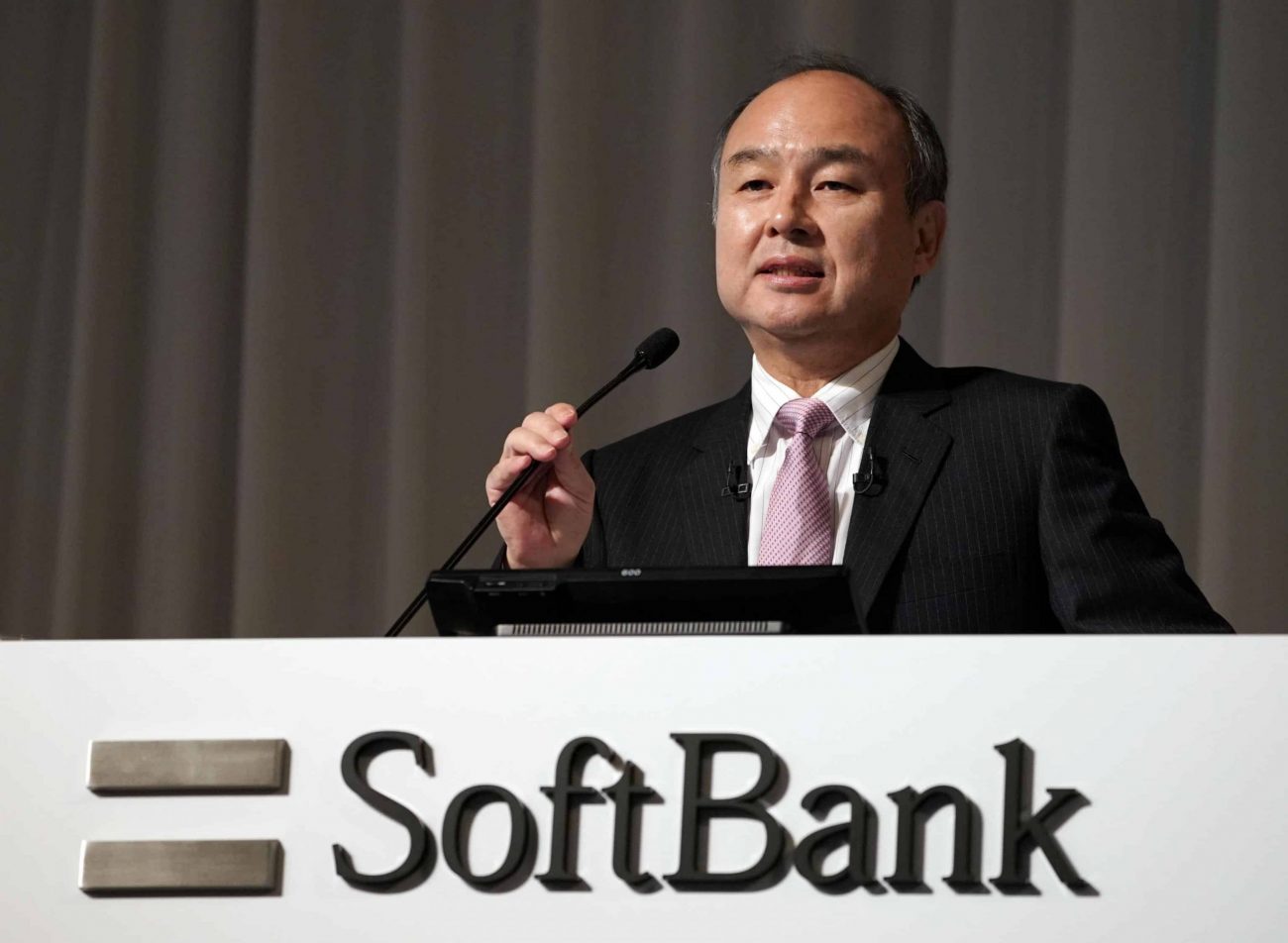 Bond Softbank in euro e dollari