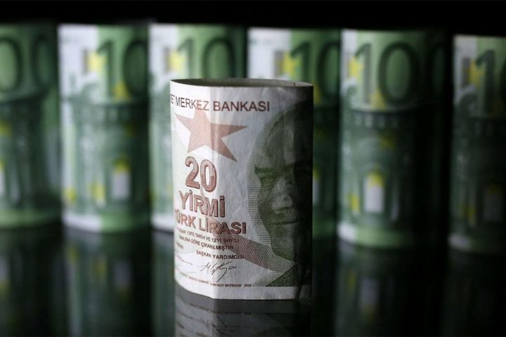 Bond e lira giù sul mancato rialzo dei tassi in Turchia