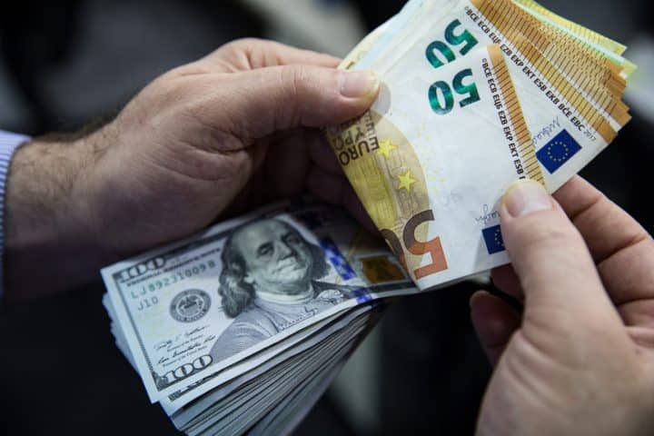 Cambio euro-dollaro e fattore PEPP