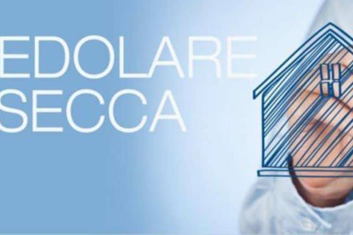 Cedolare secca 2021 negozi con riduzione del canone: proposta di legge alla Camera