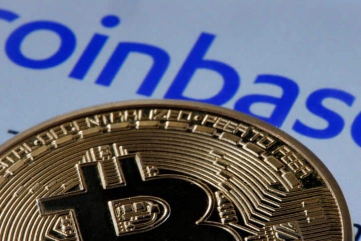 IPO di Coinbase, azioni a +31%