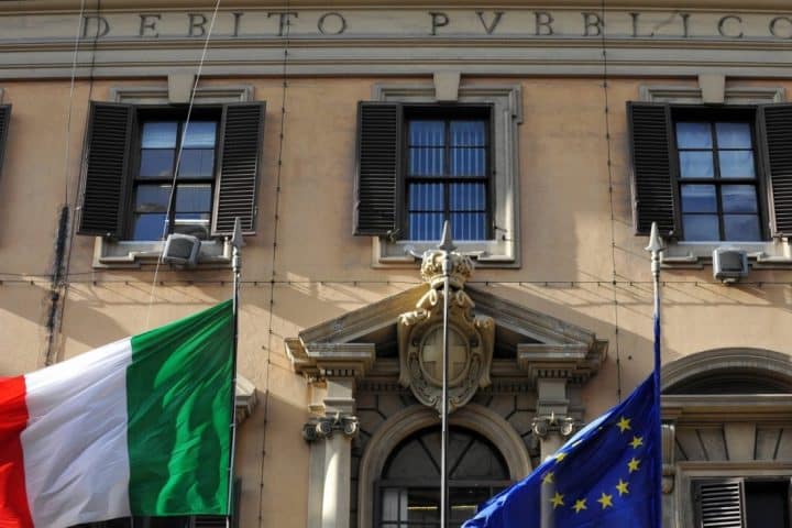 Calendario ricco per le scadenze del debito pubblico