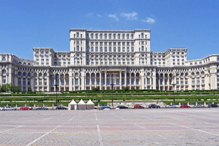 Bond Romania, due nuove emissioni in euro