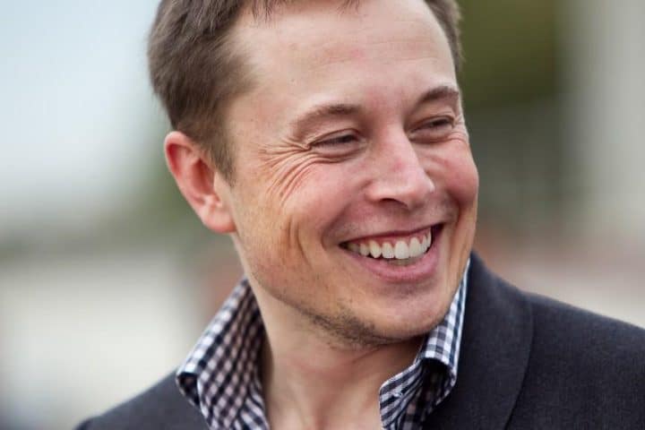 Elon Musk è il secondo più ricco al mondo, altro record per Tesla