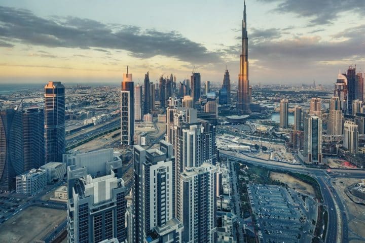 Emirati Arabi emettono nuovo bond in dollari