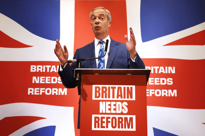 Nigel Farage ha umiliato i Tories