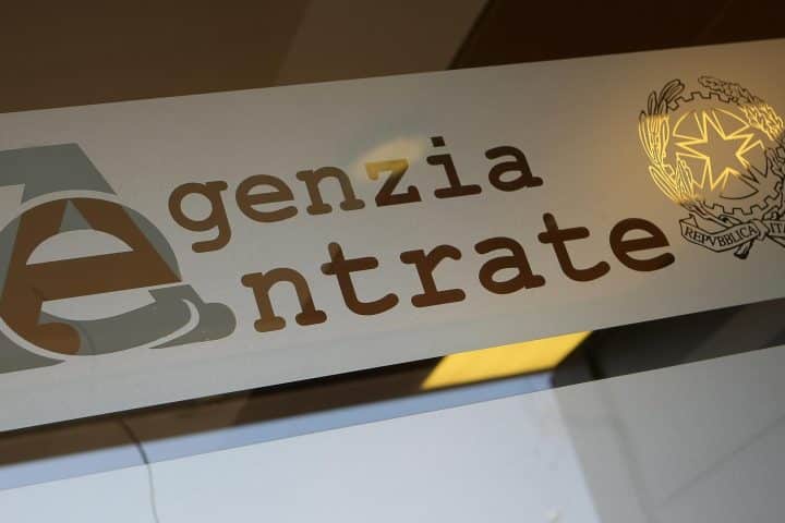 Agenzia entrate rinvio