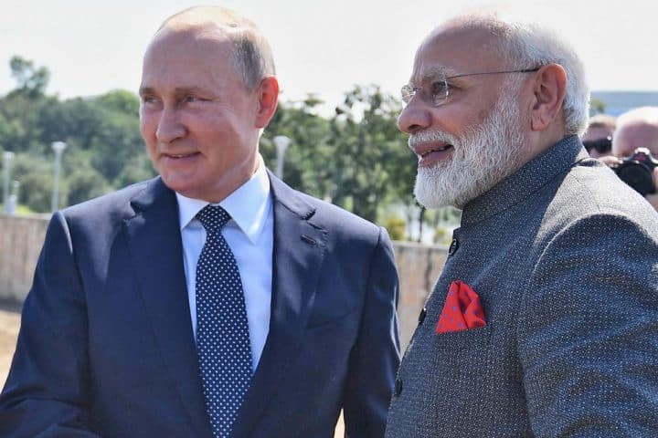 India e Russia, accordo sul petrolio