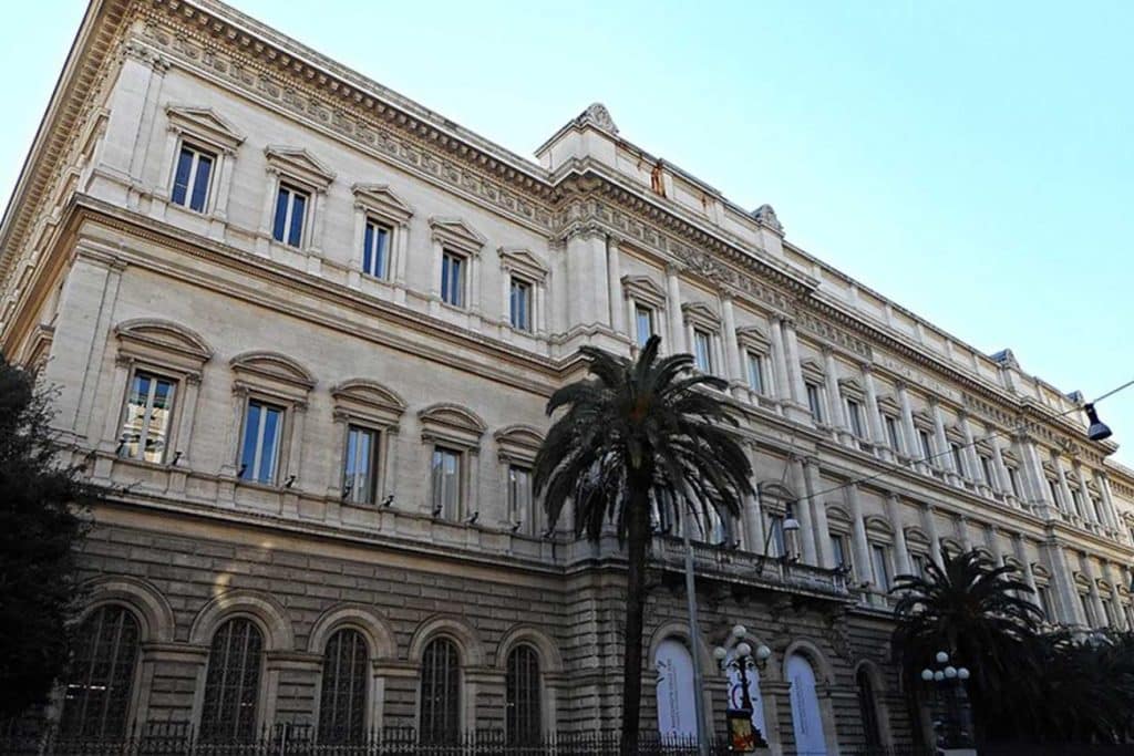 Investitori stranieri scaricano BTp