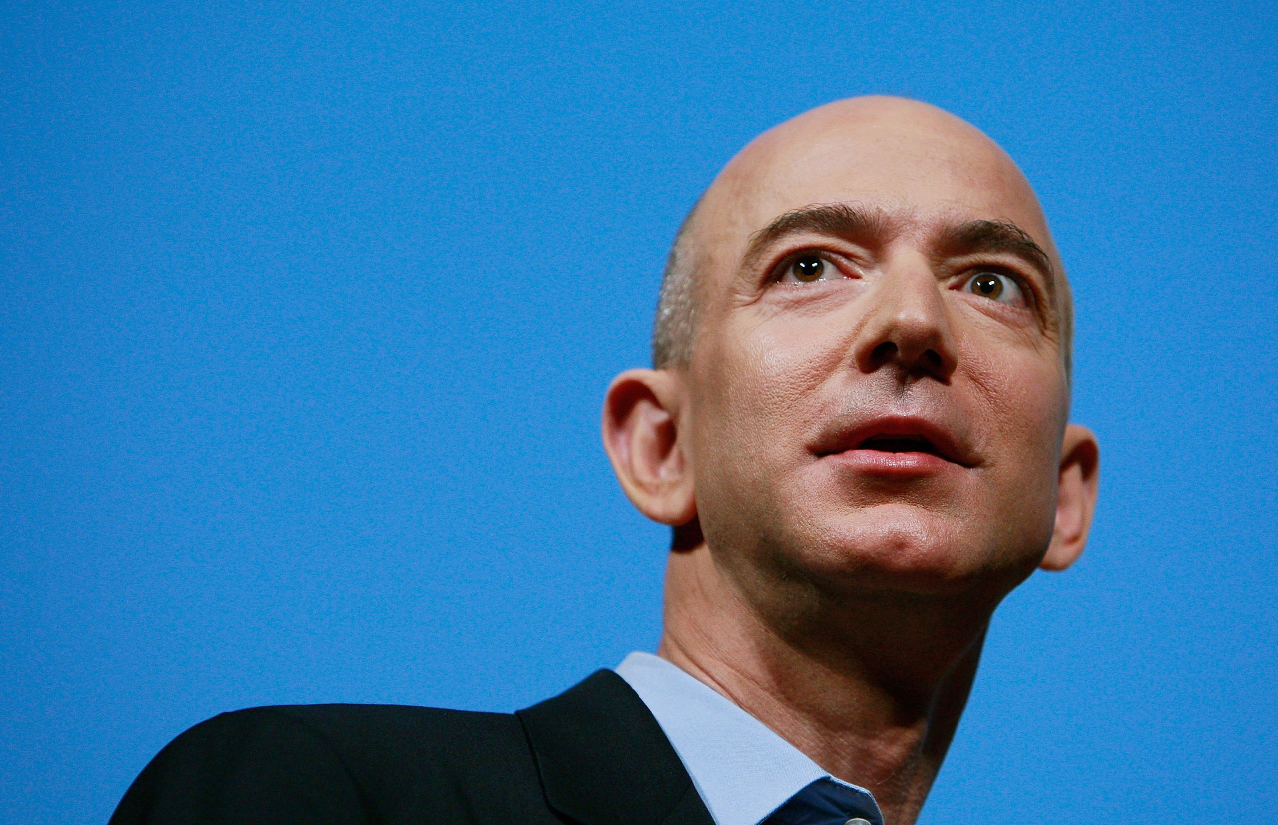 Jeff Bezos di nuovo uomo più ricco