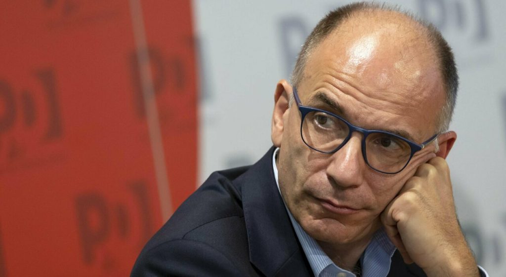 Enrico Letta rinnega il Jobs Act