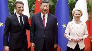 Macron attacca gli Stati Uniti dalla Cina