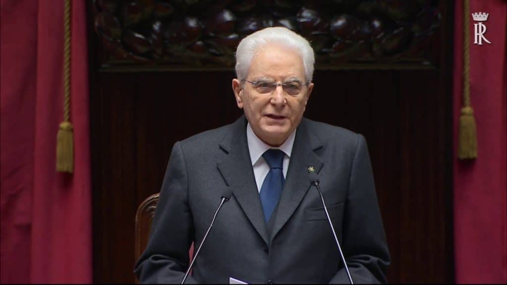 Mattarella e il discorso sui "poteri economici sovranazionali"