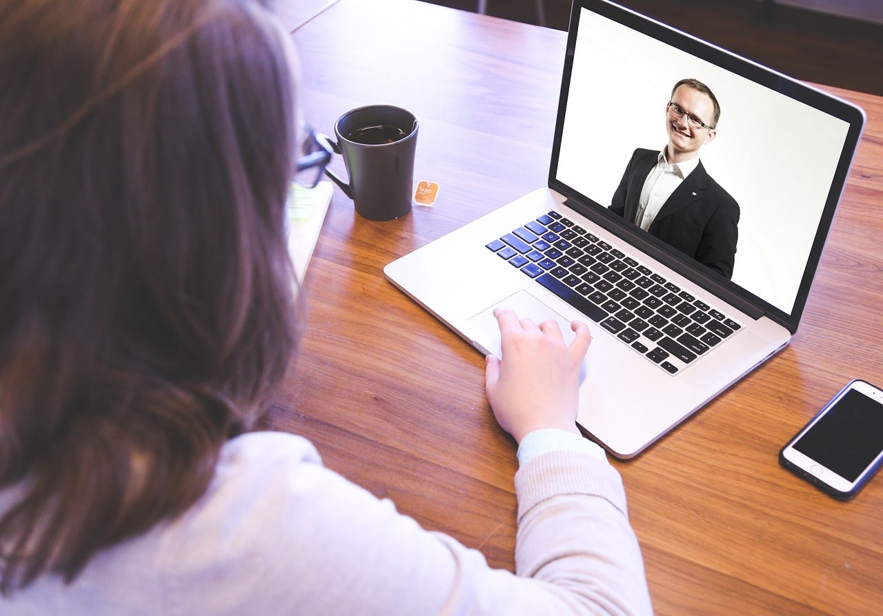 La videochiamata per i pensionati: ecco chi la riceverà e a che cosa serve