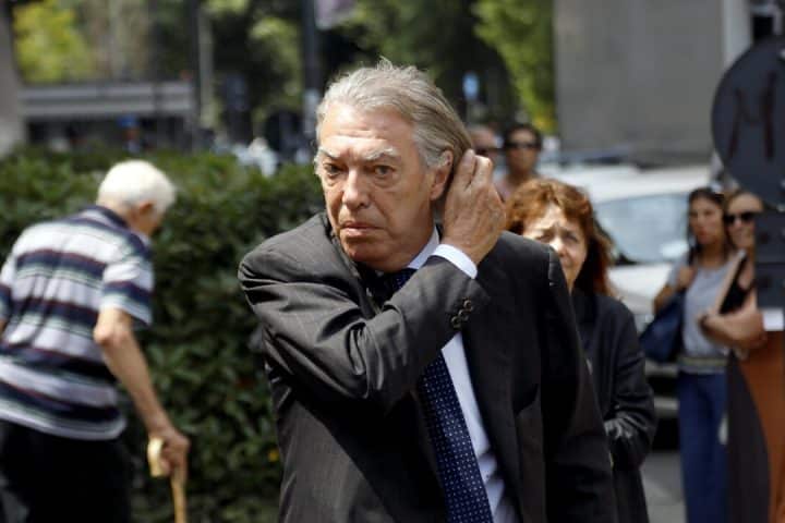 Gli azionisti Saras piangono, Moratti no