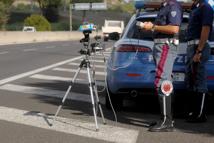 Polizia di Stato e Penitenziaria: come saranno ricalcolate le pensioni 2022