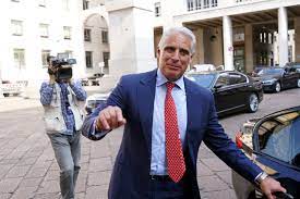 Polemiche sullo stipendio di Orcel, CEO di Unicredit