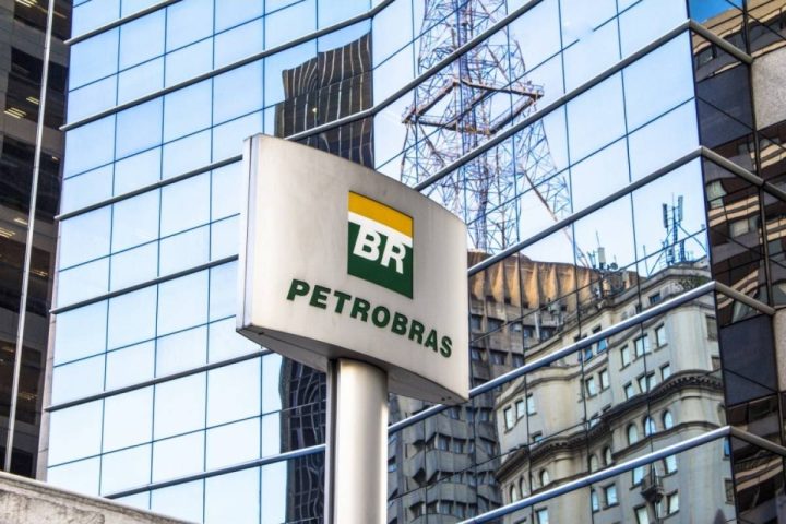 Bond Petrobras in dollari a 10 anni