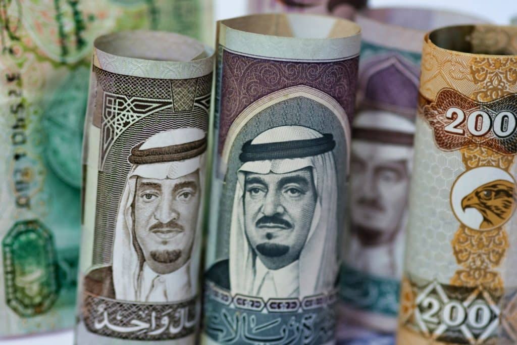 Il boom dei paesi arabi con il petrolio sopra 100 dollari