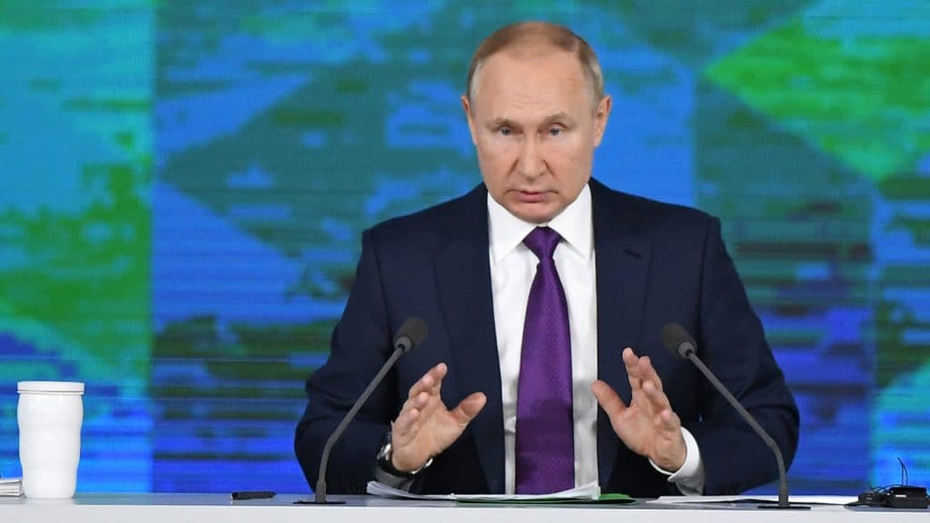 Putin benedice il rialzo dei tassi in Russia