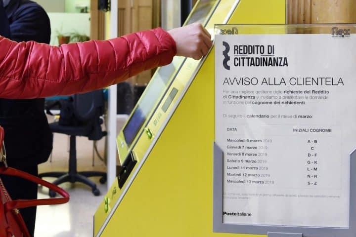 Reddito di cittadinanza, modifiche al via