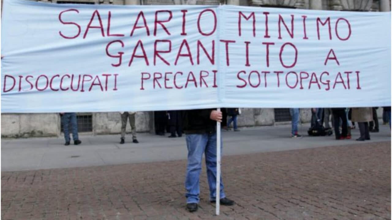 Salario minimo a 9 euro l'ora?