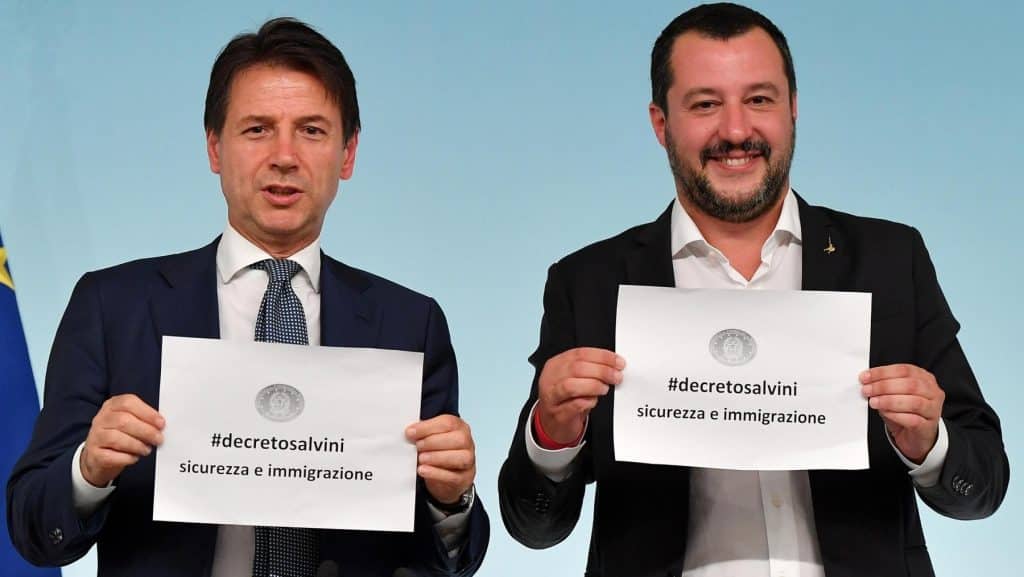 Salvini e Conte dalle stelle alle stalle