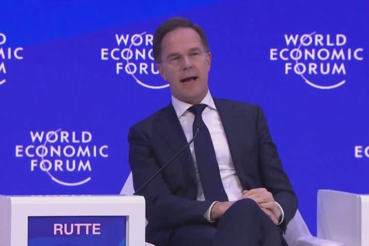 Rutte contro spesa pensioni di Italia e Francia