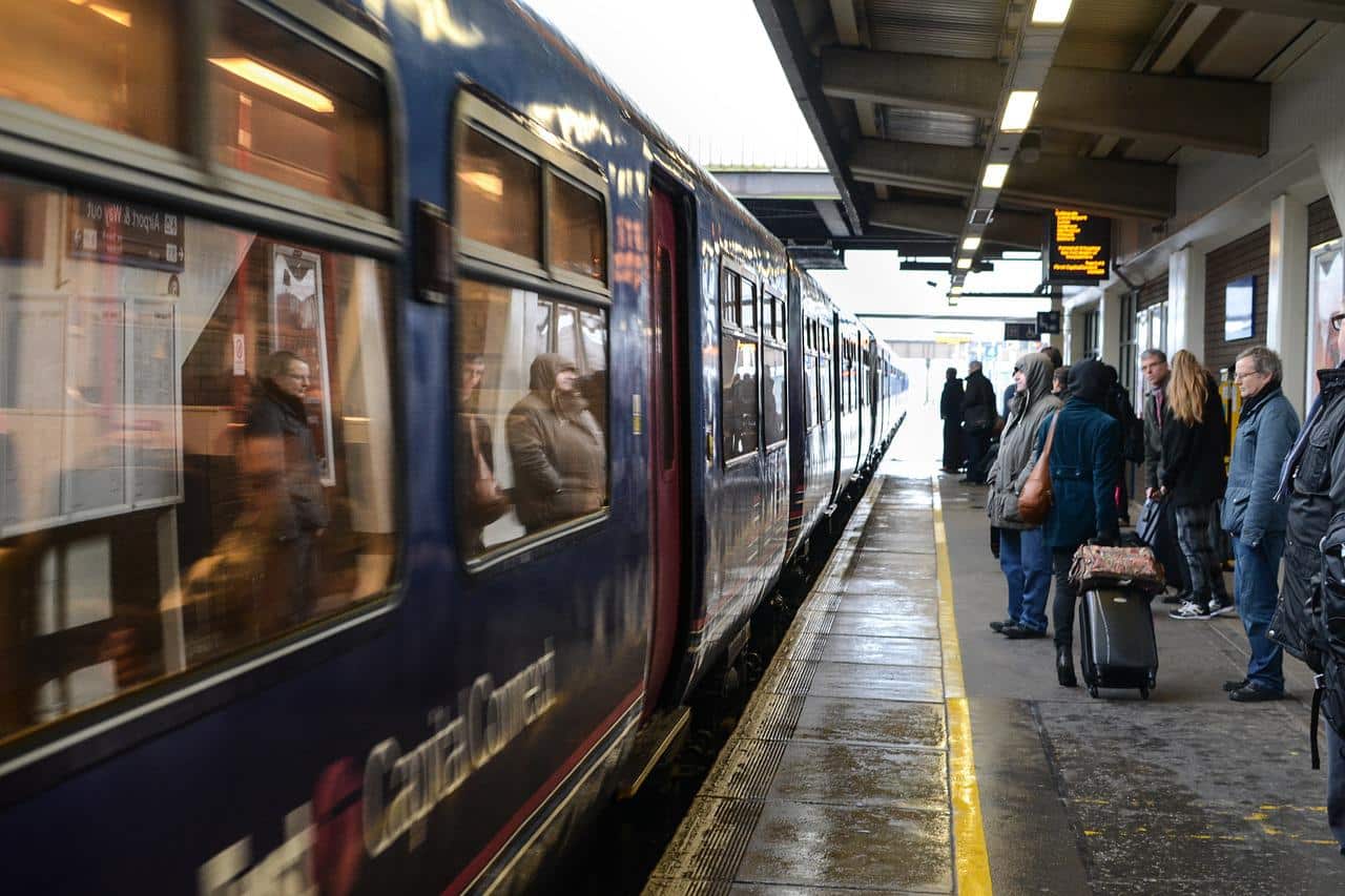 Sconti 104: tutte le agevolazioni per viaggiare (in treno e altro)