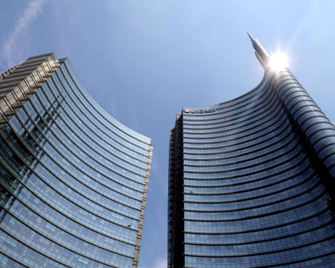 Bond Unicredit retail