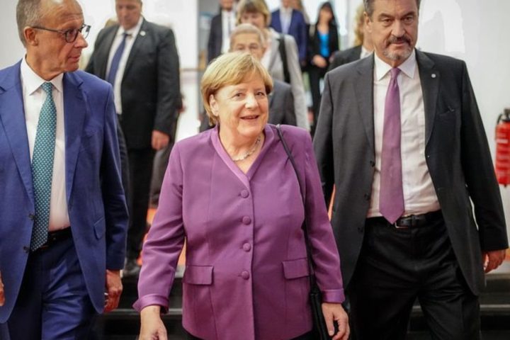 Germania in crisi paga l'era Merkel