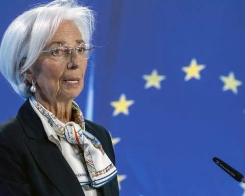 Allarme debito della BCE