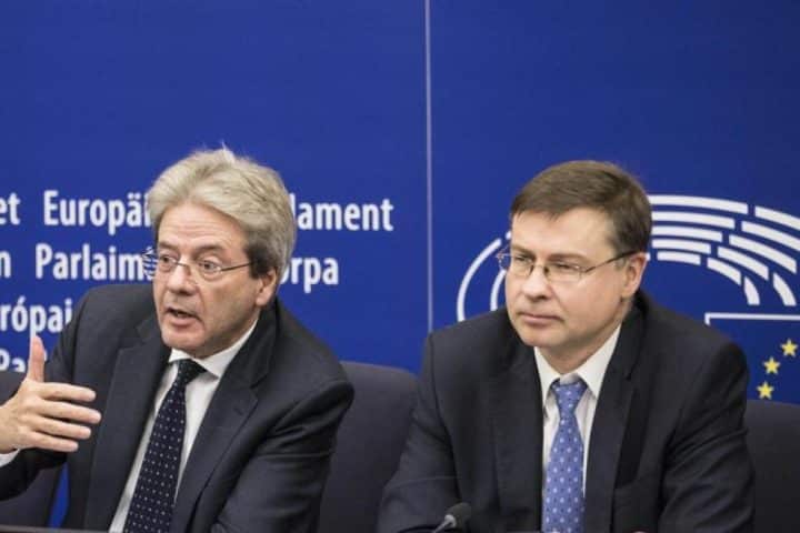 La Commissione europea approva la manovra dell'Italia sul rientro dal deficit eccessivo