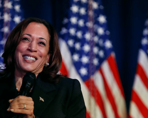 Kamala Harris sconfitta, emblema di una sinistra masochista