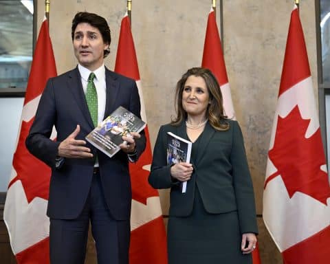 Justin Trudeau in profonda crisi politica